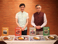 スズキが「レトルトカレー」発売、本格インドの味が4種類 画像