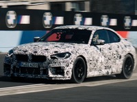 BMW『M2 CS』がコンパクトカー最速に、ニュルブルクリンクで新記録 画像
