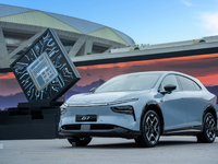 AIスマートSUV、シャオペン『G7』中国発売…ファーウェイの87インチHUD初搭載 画像