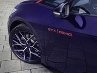 VWの高性能小型EV『ID.3 GTX』、2代目ゴルフに着想の「FIRE+ICE」限定発売へ 画像