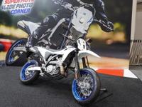 スズキ『DR-Z4S』『DR-Z4SM』が横浜・桜木町にやってくる! 7月19日・20日「モーターサイクルコレクション2025」開催 画像