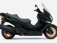 「雰囲気変わってる！」金ホイールの新色『バーグマン400』に熱視線！「存続は嬉しい」とファンも歓喜 画像