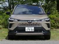 【トヨタ カローラクロス 新型試乗】“クラスの水準の上”をいく快適な走りがさらに進化…島崎七生人 画像