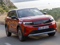 オペルの電動SUV『フロンテラ』に航続100kmプラスの「エクステンデッドレンジ」登場 画像