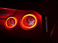 アメリカ発・昼も夜も映える最新デザイン、『R35 GT-R』専用LEDヘッドライト・テールライトが発売 画像
