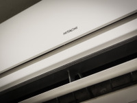 日立、国内「白物」家電の売却検討、IT・インフラ関連などに集中へ［新聞ウォッチ］ 画像