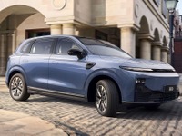 中国リープモーターが欧州Cセグメント参入、新型電動SUV『B10』受注開始 画像