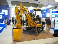 江戸の作業船から無人ダンプまで、国産建機の技術史を解き明かす 画像