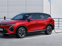 シボレーのSUV『キャプティバ』、中東でEVとPHEVを展開 画像