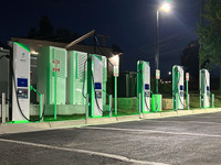 VWの「エレクトリファイアメリカ」、超高速EV充電網拡大…コンビニ「ロイヤルファームズ」と提携 画像