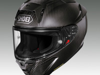 際立つカーボンシェル！ SHOEI、フラッグシップのフルフェイス『X-Fifteen』にカーボンモデルが登場 画像