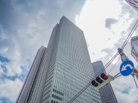 日野自動車の株価が小反落、経営統合を前に東京・新宿の営業拠点を廃止へ 画像