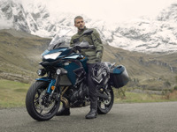 カワサキ『ヴェルシス650』、新カラー＆アプリ連携採用　価格は116万6000円 画像