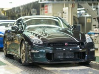 日産株価が小反発、『GT-R』生産終了も買い戻しがわずかに勝る 画像