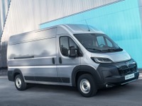 プジョー『ボクサーTL』出展へ、キャンピングカーのベース車両に…独キャラバンサロン2025 画像