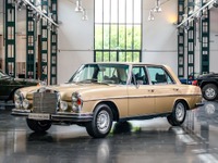 メルセデスベンツ初のV8搭載…『Sクラス』の前身、108/109シリーズ誕生60周年 画像