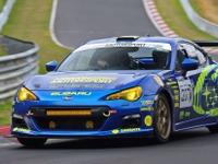 スバルBRZを特別改造、車椅子利用者の独ニュルブルクリンク走行を実現 画像