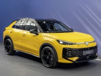 VW、新型『T-Roc』の予約販売をドイツで開始…スポーティな「R-Line」も設定 画像