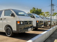 ハイエース専門店FLEX仙台店がリニューアル、東北最大級の展示台数…ドッグランも初めて併設 画像