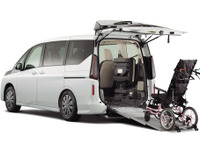 日産、『セレナ』と『キャラバン』の車いす仕様車など3台出展へ…国際福祉機器展2025 画像