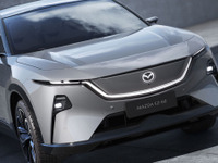 マツダの新型SUV『EZ-60』すでに4万台の予約殺到！ SNSでは「マツダ復権か？？」「日本でも売るべき」など話題に 画像