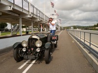 ベントレー、生沢舞氏を外部クリエイティブディレクターに起用 画像