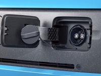 プラゴ、CHAdeMO対応プラグ＆チャージを日本初実装…第一弾はホンダの新型EV 画像