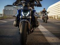 BMW、新型『R 1300 R』と『R 1300 RS』の注文受付開始…210万5000円から 画像