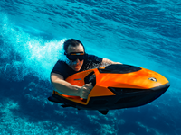 ランボルギーニが史上最強の「水中スクーター」開発!? 「SEABOB SE63」は2026年発売へ 画像