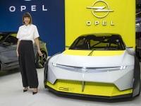 オペルの高性能車「GSE」の未来を提示、『コルサ』に「ビジョン・グランツーリスモ」…IAAモビリティ2025 画像