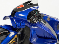 V4エンジン搭載の新型ヤマハ『YZR-M1』登場に、SNSでは「ビリビリくるぜ！」「男の子はこういうの好きだよねー」など反響 画像