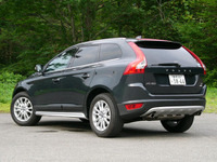 【ボルボ XC60 試乗】精神的に成長させてくれる…岩貞るみこ 画像