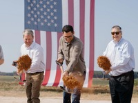 米EVリビアン、新工場を起工…電動SUVを2028年から生産へ 画像