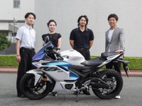 【ヤマハ YZF-R25 新型】人気の理由は「映えるデザイン」にあり！ 進化する「Rの血統」とは 画像