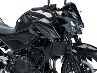 軽さと力強さを併せ持つ本格スーパーネイキッド、カワサキ『Z250』に新カラー登場　価格は70万4000円 画像
