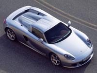 ポルシェのスーパーカー、『カレラGT』誕生25周年…ル・マン用V10エンジン搭載の名車 画像