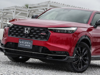 ホンダ『ヴェゼル』に“都会派”の新グレード「RS」登場、全高45mm下げ機械式駐車場にも対応 画像