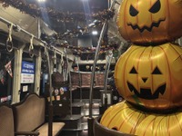 ハロウィンバス運行開始、両備バスが特別企画 お菓子プレゼントも 画像