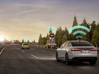 VW「Car2X」搭載車、欧州生産200万台突破…車両同士や交通インフラとの直接通信で事故リスク軽減めざす 画像