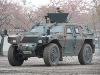 東名EXPASA足柄で自衛隊車両展示…軽装甲機動車や装輪装甲車など　11月2・8日 画像