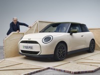 MINIと「ポール・スミス」、遊び心あふれるコラボ第3弾モデル世界初公開…ジャパンモビリティショー2025 画像