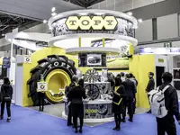 トピー工業が「22インチ大径超軽量アルミホイール」で鋳造の軽量化と造形自由度を両立し次期主力を狙う…ジャパンモビリティショー2025 画像