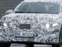 EQEは忘れてください…新生メルセデスベンツ『EクラスEQ』は伝統的セダンに回帰 画像