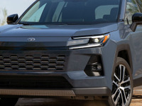 「輸入するの？」トヨタ『RAV4ハイブリッド』新型が先行して米国発売へ！SNSの注目は「ハンマーヘッド顔」 画像