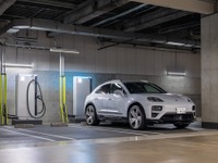 MARK IS みなとみらい・福岡ももちにEV急速充電ステーション、パワーエックスが順次開設 画像