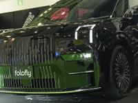 『アルファード』への刺客が中国から上陸!? 高級ミニバン『ZEEKR 009』日本での販売に意欲…ジャパンモビリティショー2025 画像