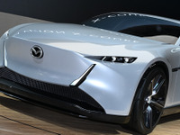 マツダはロータリーに本気！マツダ6よりデカい『VISION X-COUPE』は次世代フラッグシップなのか!?…ジャパンモビリティショー2025 画像