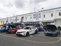 純正からレイズに履き替えて何が変わる？ 筑波サーキット試乗で体感したホイール性能の真実 画像