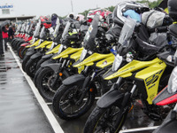 Vスト熱がアツすぎる…！スズキ「Vストロームミーティング2025」開催、「650cc」の存続を開発者が言及!? 画像
