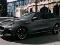 マセラティのSUV『グレカーレ』、EV「フォルゴーレ」に新AWD搭載…航続580kmを実現 画像